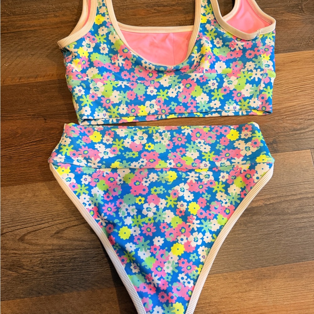 LainSnow - Neon Floral - Picture 2 of 2